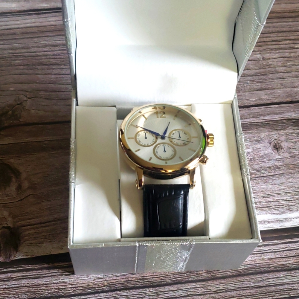 Men's Analog Black and Gold Leather Strap Watch 28mm Men's watch father day gift